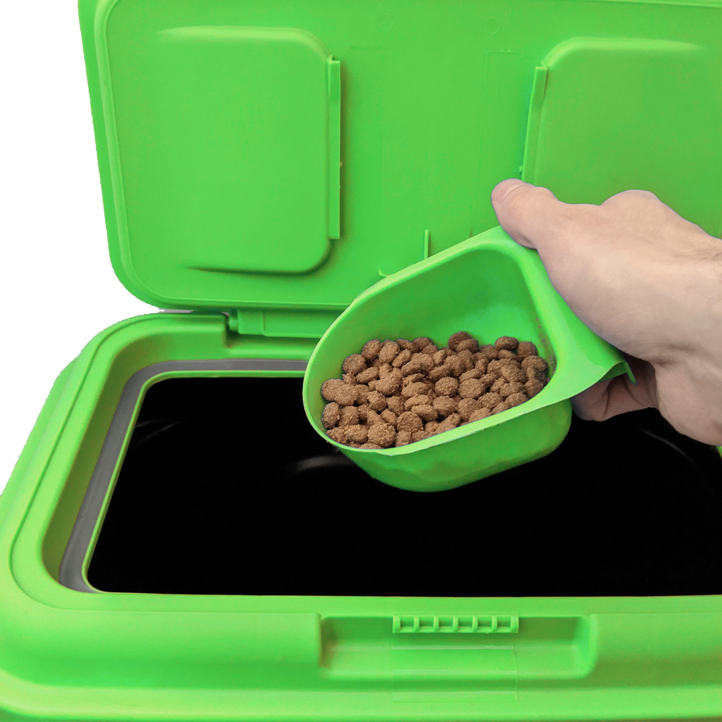 Airtight Containers with Scoop for Dry Pet/Bird/Fish Food  - 7kg (15L) /15kg (30L)
